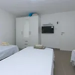 Apartament 19