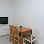 Apartament 19 Makarska