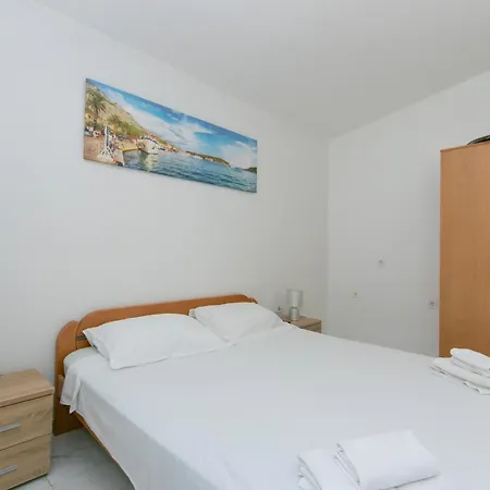 Apartment 19 Makarska