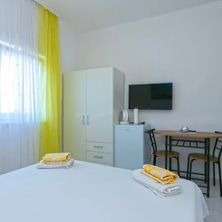 19 Apartman *