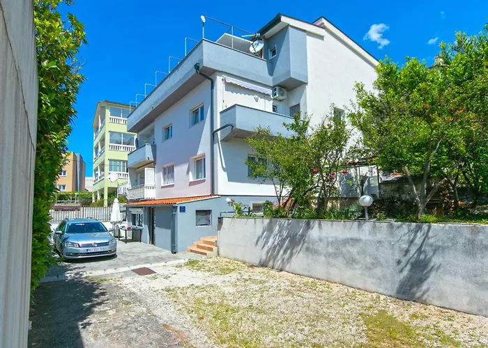 Apartment 19 Makarska